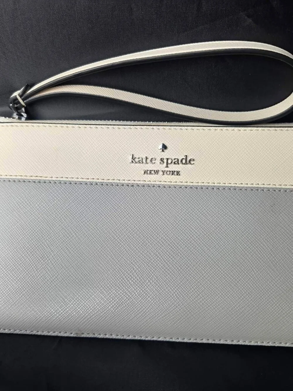 Kate Spade New York Zip Wristlet - NEW